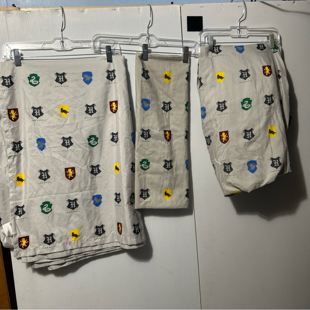 Hogwarts House Crest Bedding Sheets - Multicolor
